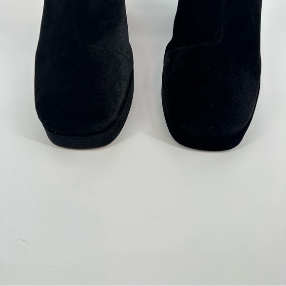 Schutz Carys Black High Heel Velvet Booties Size 9.5 - Picture 3 of 8